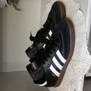 Adidas Samba Mens Black and White Sneakers